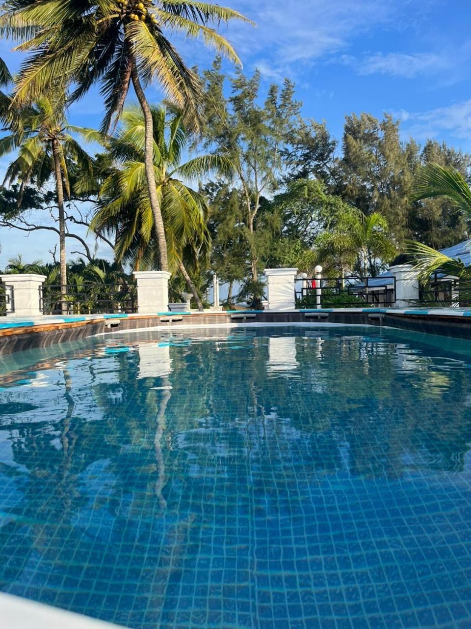 Ceylonta Beach Resort And Spa هامبانتوتا المظهر الخارجي الصورة
