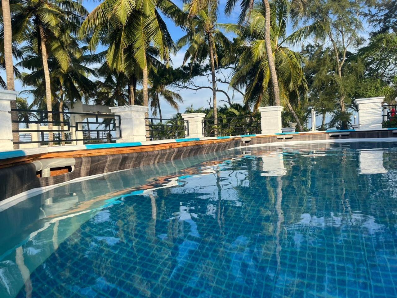 Ceylonta Beach Resort And Spa هامبانتوتا المظهر الخارجي الصورة